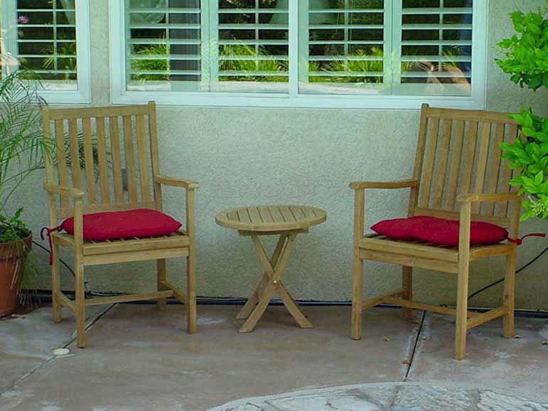 Teak Wilshire Arm Chair Set With Folding Bahama Side Table