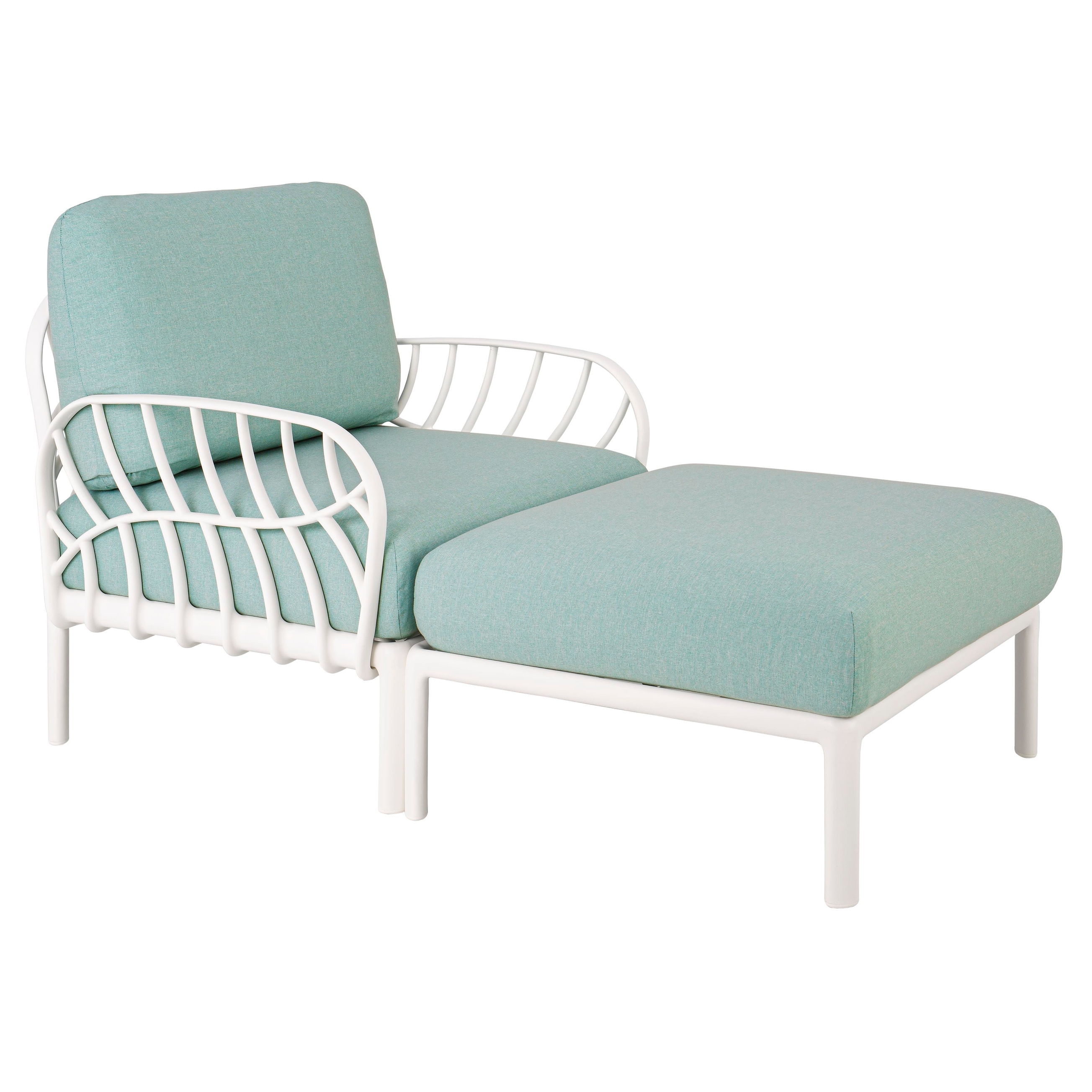 Laurel Resin All Weather Chaise Lounge With Cushions