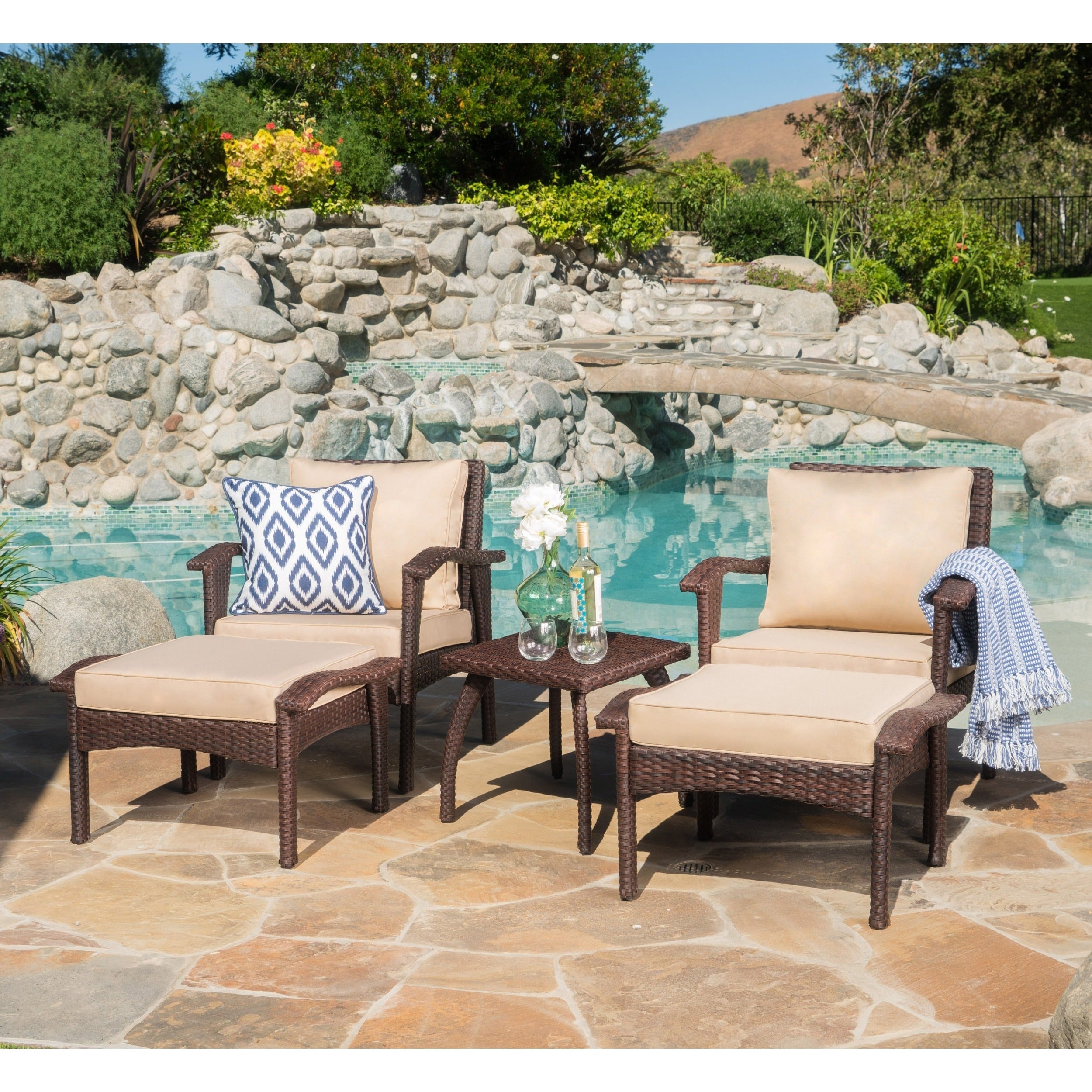 Honolulu Outdoor 5-piece Wicker Seating Set With Cushions By Christopher Knight Home