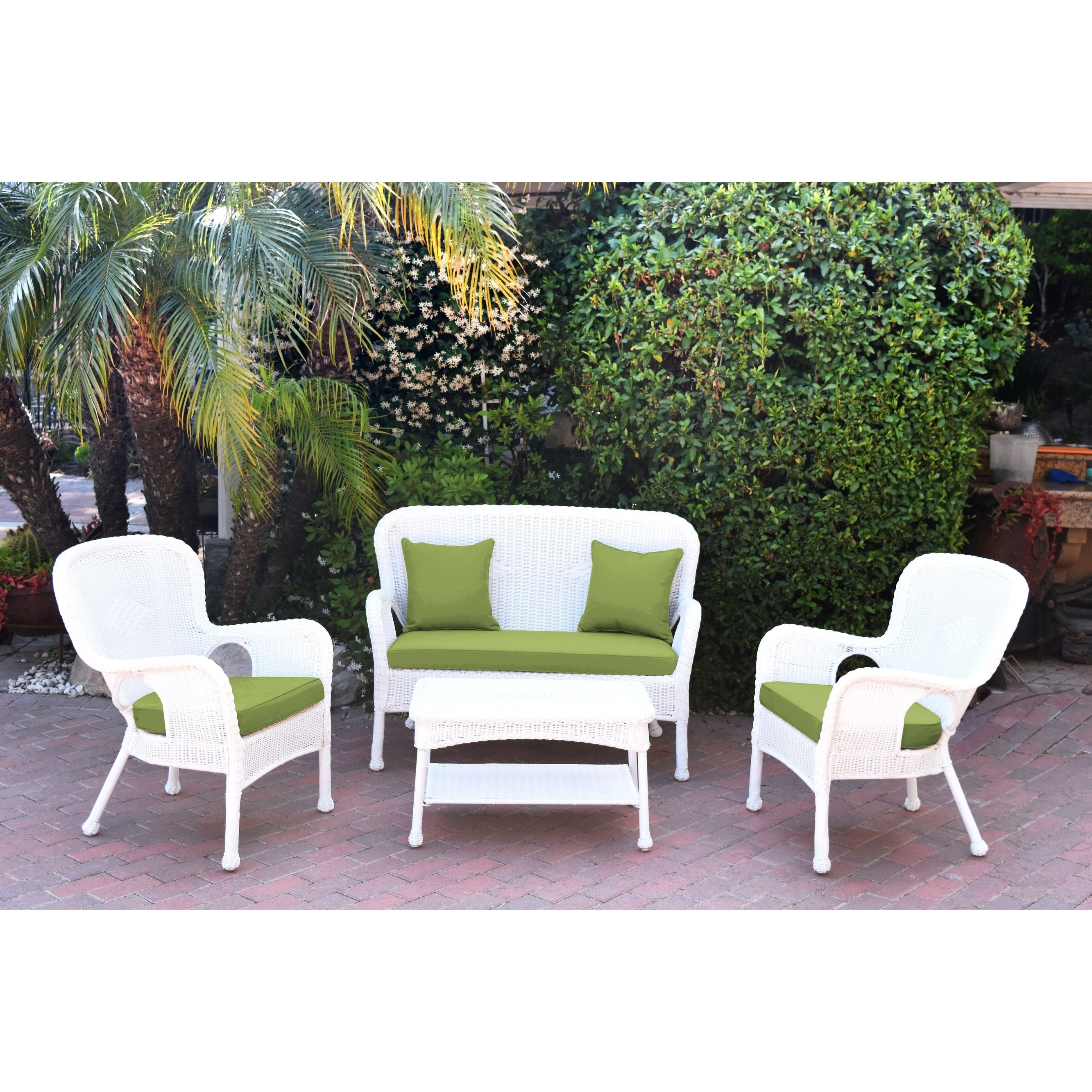 4pc Windsor White Wicker Conversation Set With Cushion