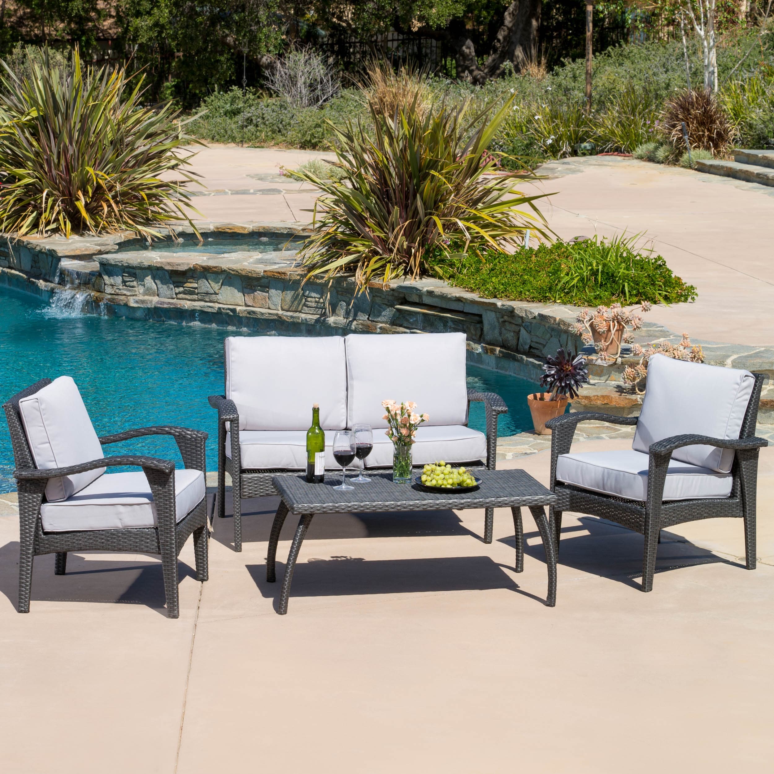 Honolulu Outdoor 4-piece Cushioned Wicker Seating Set By Christopher Knight Home