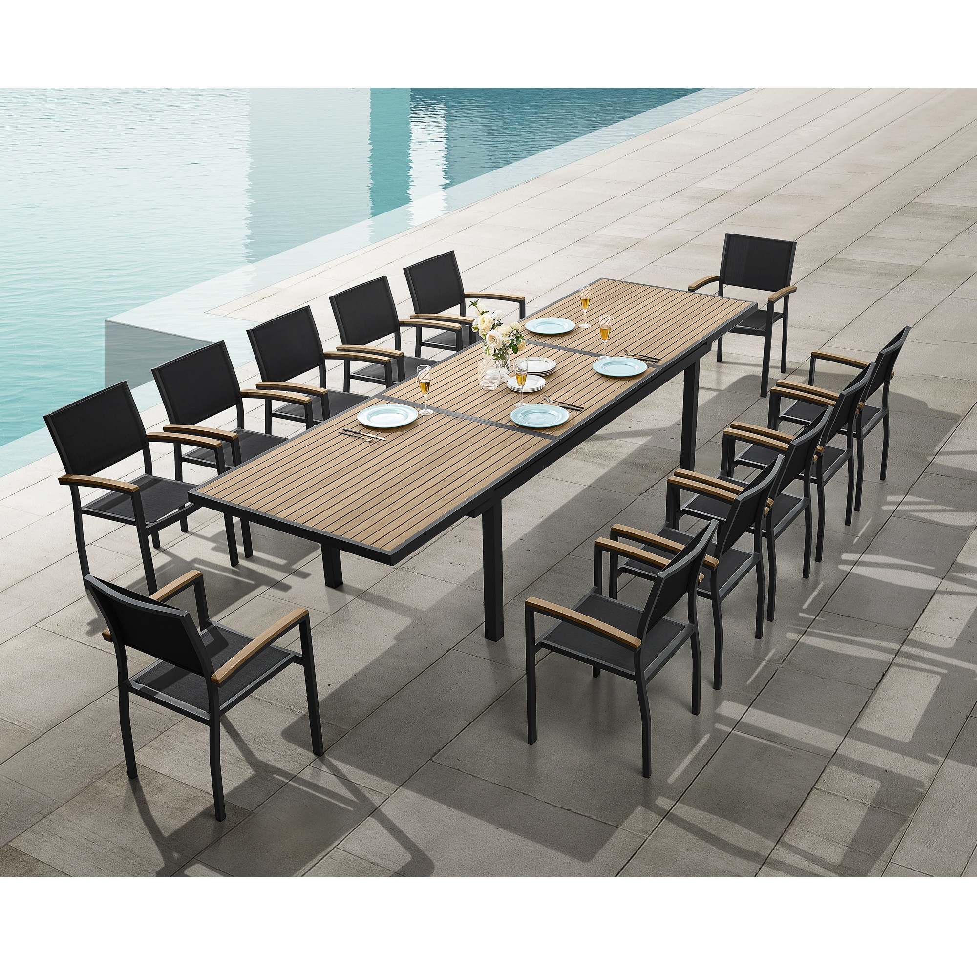 Heck 8+1 Pieces Extendable Teak Outdoor Dining Set  Aluminum  By Higold